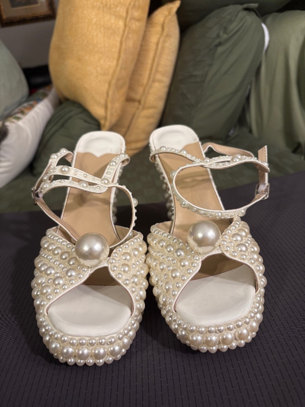 Women's Pearl Embellished Platform Sandals